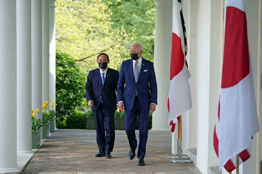 Joe Biden and Yoshihide Suga met in Washington, with Tokyo 2020 among the topics discussed ©Getty Images