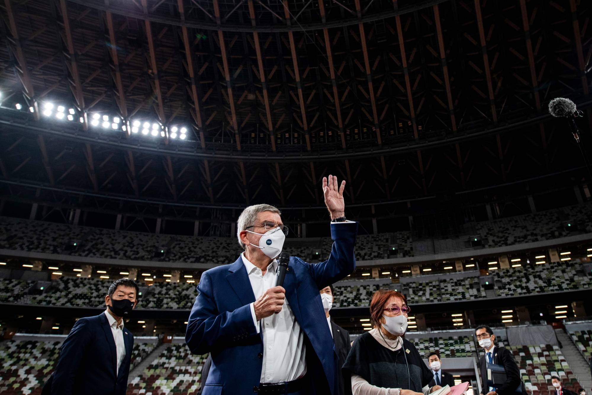 Thomas Bach speaks to the media during a visit to Tokyo's National Stadium on Nov. 17, 2020. | AFP-JIJI