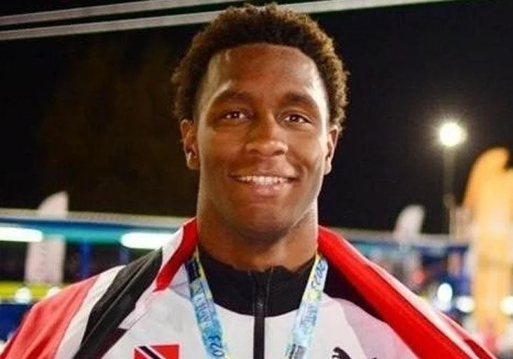 SWIMMING MEDALS: Nikoli Blackman (Image obtained at trinidadexpress.com)